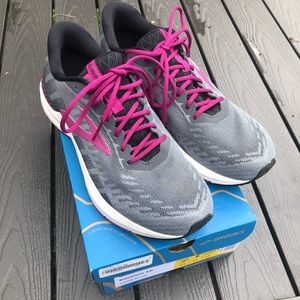 Brooks Ravenna 10 Women’s